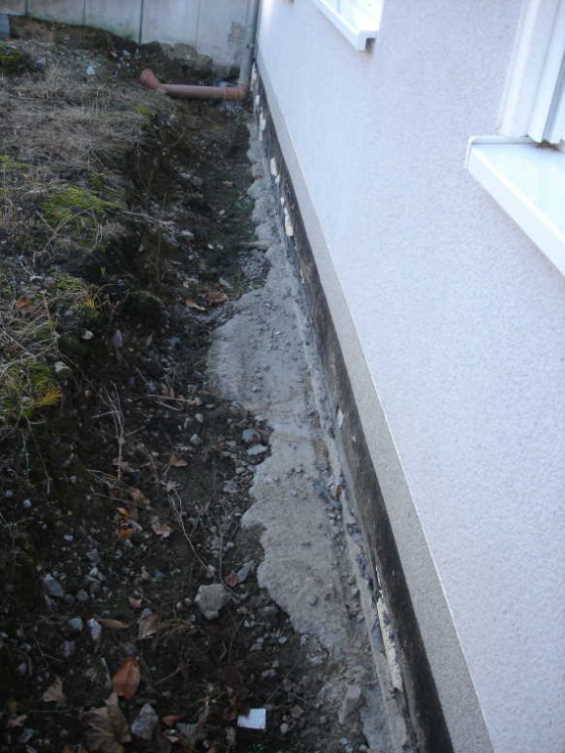 BAU.DE / BAU-Forum: 3. Bild zu Frage "Bodenplatte Vertikalabdichtung: Methoden, Materialien & Kosten im &Uuml;berblick" im BAU-Forum "Tiefbau und Spezialtiefbau"