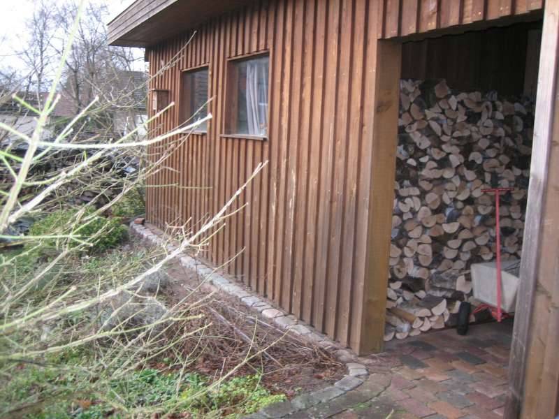 BAU.DE / BAU-Forum: 1. Bild zu Frage "Niveauabsenkung hinter dem Carport" im BAU-Forum "Tiefbau und Spezialtiefbau"