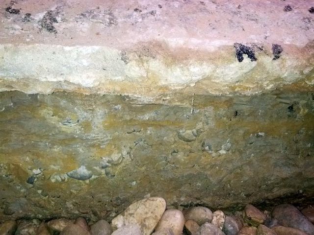 BAU.DE / BAU-Forum: 3. Bild zu Antwort "Bilder zur Erg&auml;nzung" auf die Frage "Kellerabdichtung mit KMB: Fundament & Bodenplatte abdichten? Kosten, Risiken & Anleitung" im BAU-Forum "Tiefbau und Spezialtiefbau"