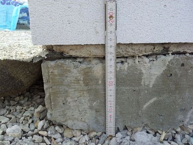 BAU.DE / BAU-Forum: 1. Bild zu Antwort "Dank für Antwort zur Bodenplatte: Betondeckung & Statik" auf die Frage "Bodenplatte zu dünn: Erkennung von Pfusch, Risiken & Sanierungskosten?" im BAU-Forum "Tiefbau und Spezialtiefbau" BAU.DE / BAU-Forum: 1. Bild zu Antwort "Dank für Antwort zur Bodenplatte: Betondeckung & Statik" auf die Frage "Bodenplatte zu dünn: Erkennung von Pfusch, Risiken & Sanierungskosten?" im BAU-Forum "Tiefbau und Spezialtiefbau"