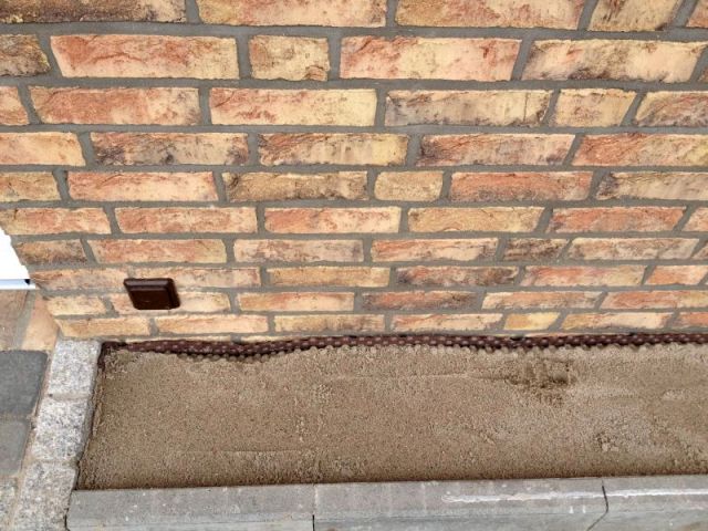 BAU.DE / BAU-Forum: 3. Bild zu Frage "Pflasterarbeiten: Auffahrt und Kiesumrandung" im BAU-Forum "Tiefbau und Spezialtiefbau"