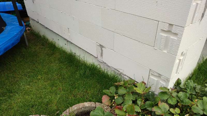 BAU.DE / BAU-Forum: 3. Bild zu Frage "Bodenplatte zusätzlich abdichten" im BAU-Forum "Tiefbau und Spezialtiefbau" BAU.DE / BAU-Forum: 3. Bild zu Frage "Bodenplatte zusätzlich abdichten" im BAU-Forum "Tiefbau und Spezialtiefbau"