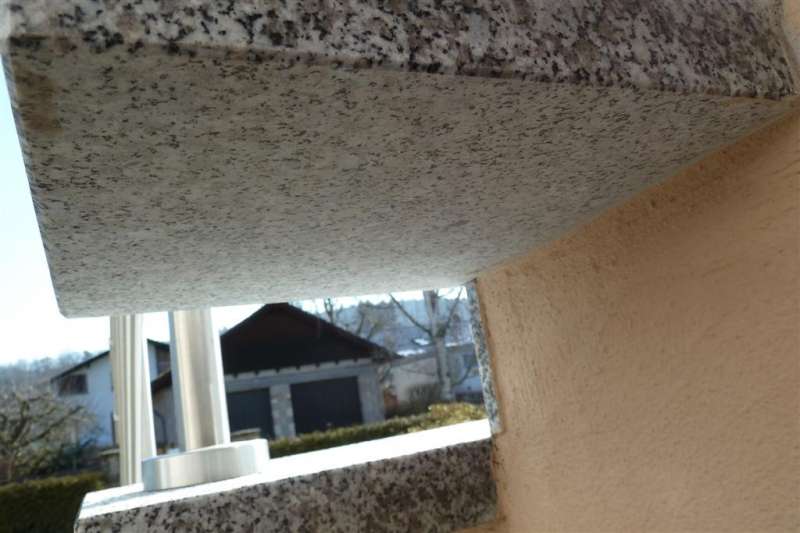 BAU.DE / BAU-Forum: 2. Bild zu Frage "Wasserablaufnut an Treppe, Standard oder Muss?" im BAU-Forum "Treppen, Rampen, Leitern"