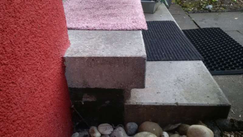 BAU.DE / BAU-Forum: 3. Bild zu Antwort "Hallo, da haben Sie nat&uuml;rlich recht. Ein..." auf die Frage "Au&szlig;entreppe aus Stein demontieren: Anleitung, Gefahren & Kosten f&uuml;r Reihenhaus (Bj. 1965)" im BAU-Forum "Treppen, Rampen, Leitern"