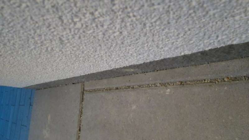 BAU.DE / BAU-Forum: 3. Bild zu Frage "Trennung Au&szlig;entreppe Blockstufen/Platten zu Fassade" im BAU-Forum "Treppen, Rampen, Leitern"