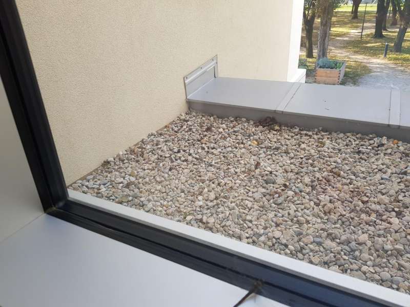 BAU.DE / BAU-Forum: 3. Bild zu Antwort "Wasserschaden Vordach: Ursache, Ablauf, Abdichtung &ndash; Details" auf die Frage "Gann Hydromette BL Compact B: Messwerte bei Stahlbeton &ndash; Interpretation und Folgema&szlig;nahmen?" im BAU-Forum "Das richtige Werkzeug"