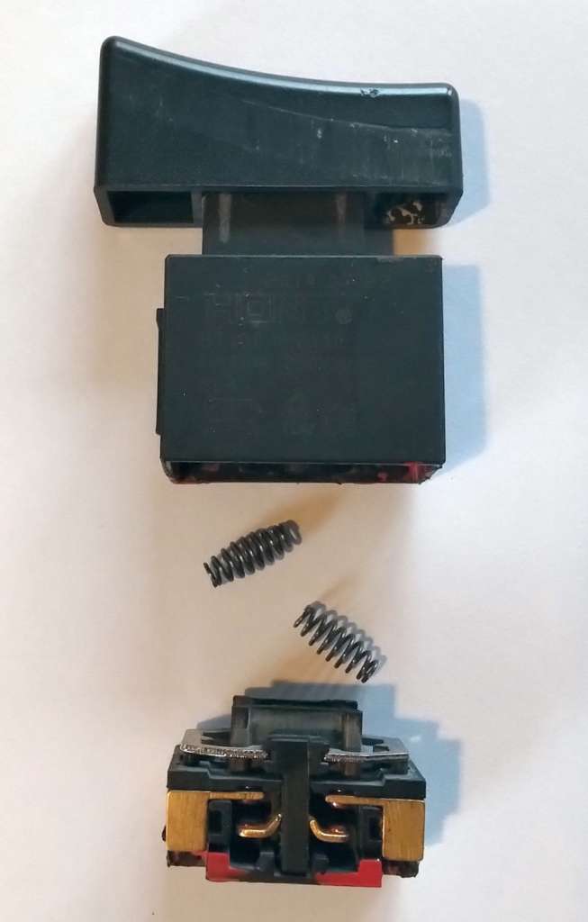 BAU.DE / BAU-Forum: 1. Bild zu Frage "Schlagbohrmaschine Ein-/Aus-Schalter defekt: Ursachen, Reparatur & Fehlersuche?" im BAU-Forum "Das richtige Werkzeug"