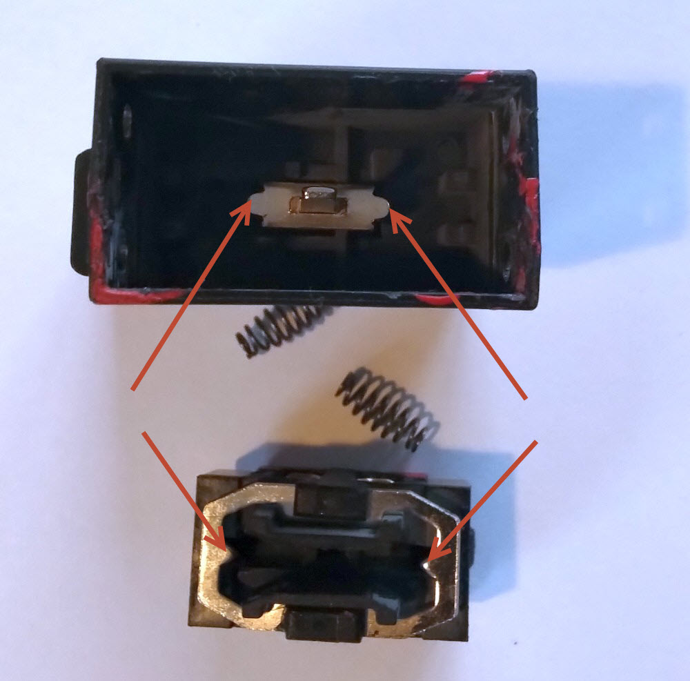 BAU.DE / BAU-Forum: 1. Bild zu Antwort "Ein-/Aus-Schalter Mechanismus: Abw&auml;rtsbewegung und Kontaktarme &ndash; Verst&auml;ndnisfrage" auf die Frage "Schlagbohrmaschine Ein-/Aus-Schalter defekt: Ursachen, Reparatur & Fehlersuche?" im BAU-Forum "Das richtige Werkzeug"