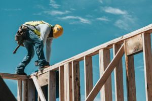 Eine Fachfirma ist ein Unternehmen oder eine Firma, die auf ein spezifisches Fachgebiet oder eine bestimmte Branche spezialisiert ist.