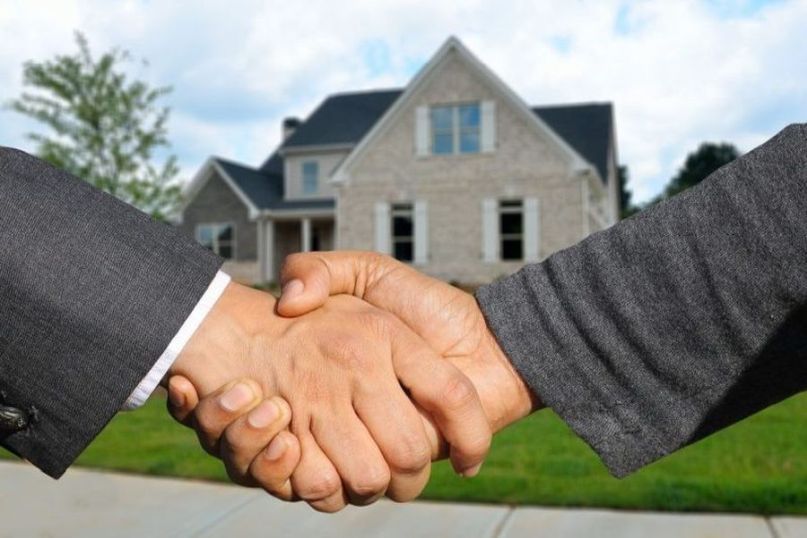 Die Definition im Immobilienkontext bezieht sich auf die klare Beschreibung oder Festlegung der Eigenschaften oder Kriterien, die eine Immobilie als Luxusimmobilie qualifizieren. Die Definition im Immobilienkontext bezieht sich auf die klare Beschreibung oder Festlegung der Eigenschaften oder Kriterien, die eine Immobilie als Luxusimmobilie qualifizieren.