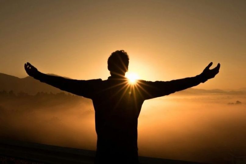 Gelassenheit beschreibt einen inneren Zustand von Ruhe, Ausgeglichenheit und emotionaler Stabilität, auch in herausfordernden oder stressreichen Situationen. Gelassenheit beschreibt einen inneren Zustand von Ruhe, Ausgeglichenheit und emotionaler Stabilität, auch in herausfordernden oder stressreichen Situationen.