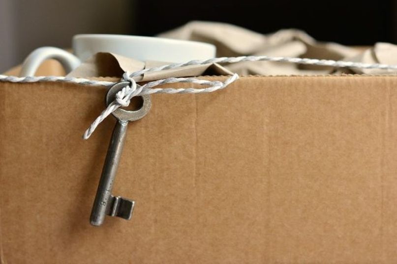 Karton ist ein vielseitiges Verpackungsmaterial, das oft zum Versand und zur Lagerung von Waren verwendet wird. Karton ist ein vielseitiges Verpackungsmaterial, das oft zum Versand und zur Lagerung von Waren verwendet wird.